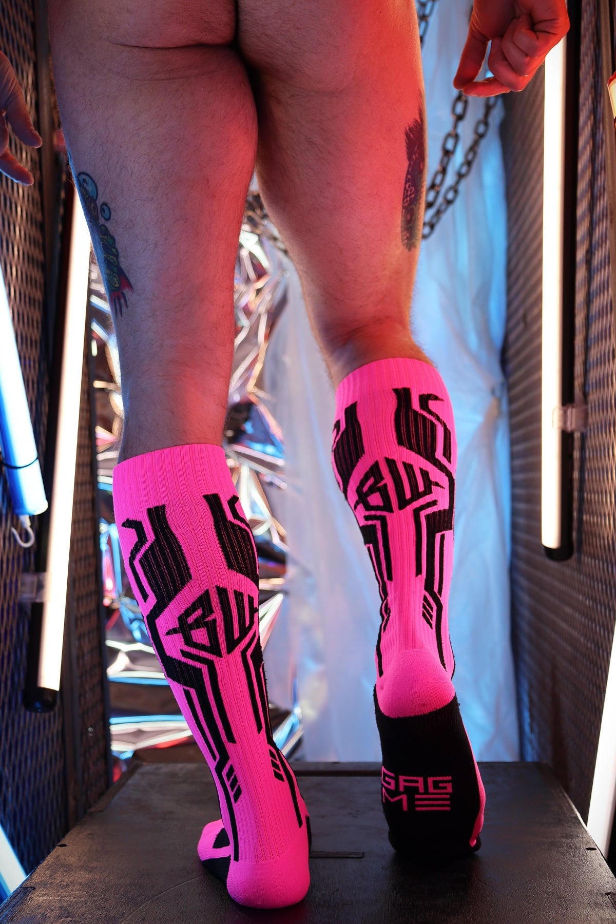 Neon Pink