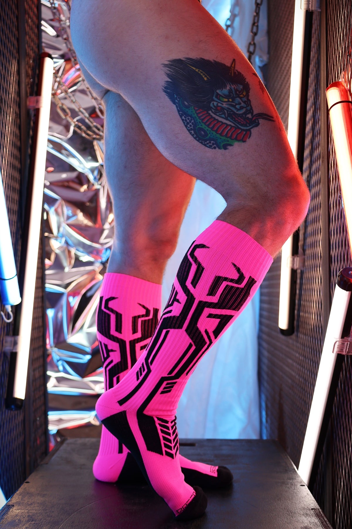 Neon Pink