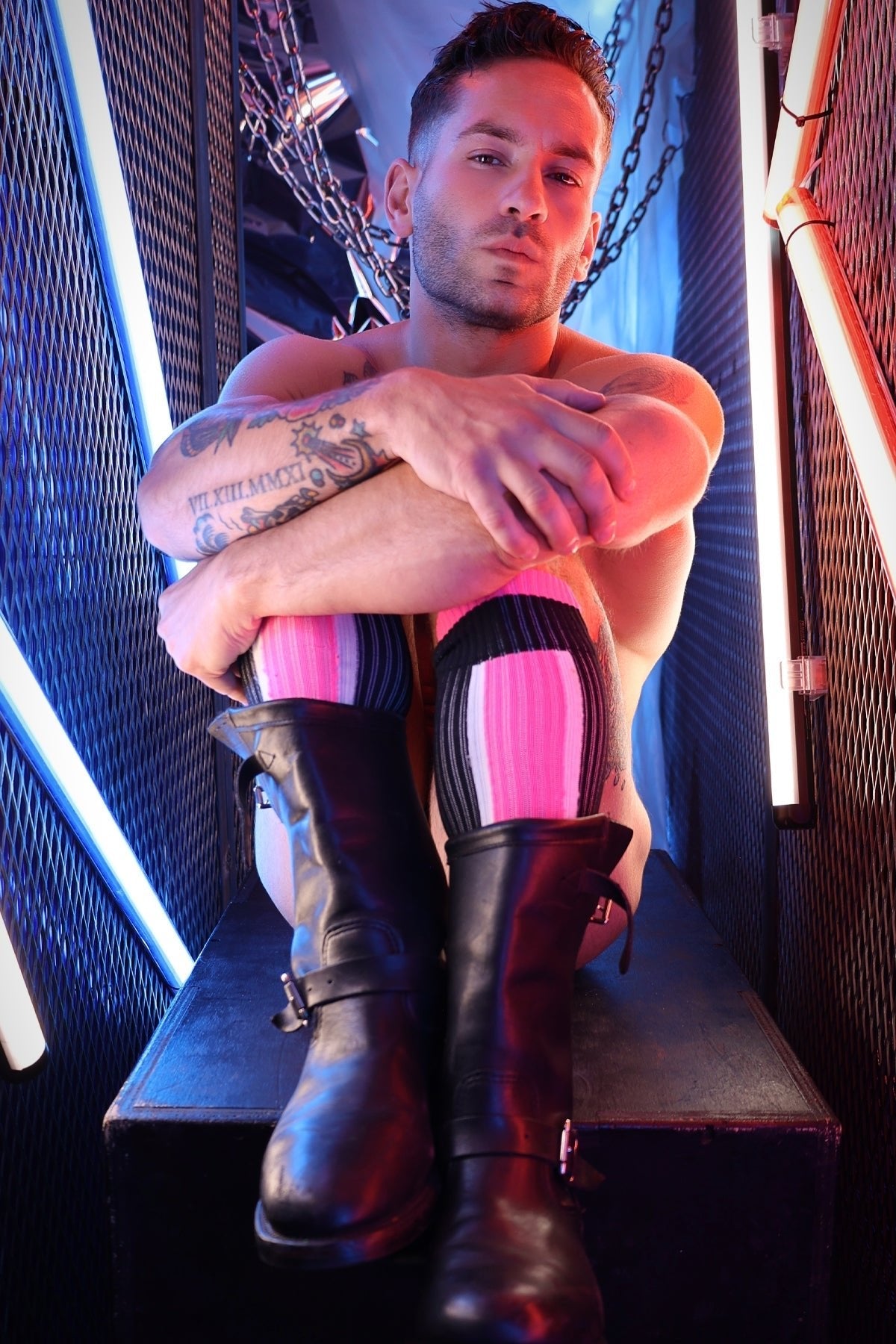 Neon Pink
