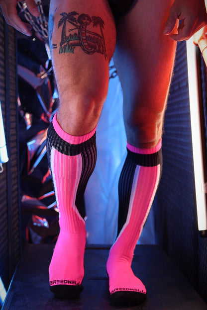 Neon Pink