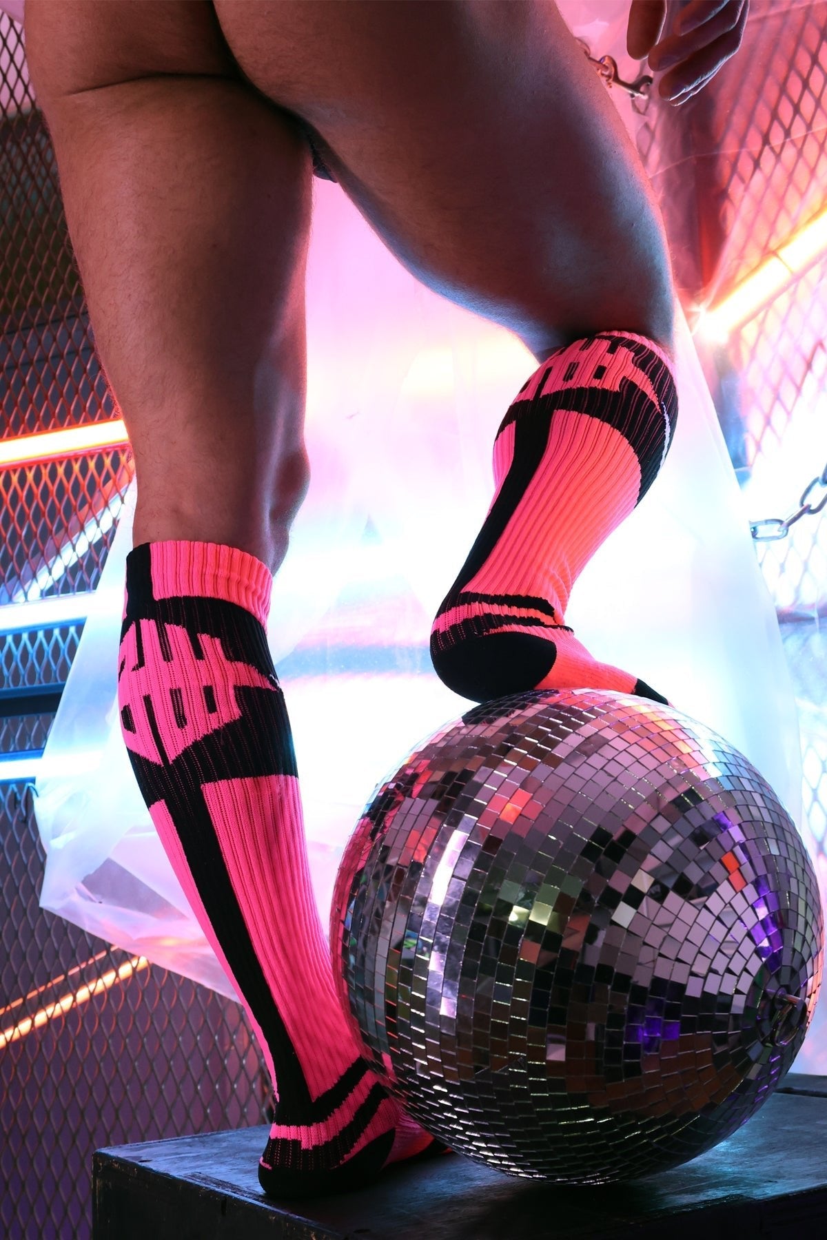 Neon Pink