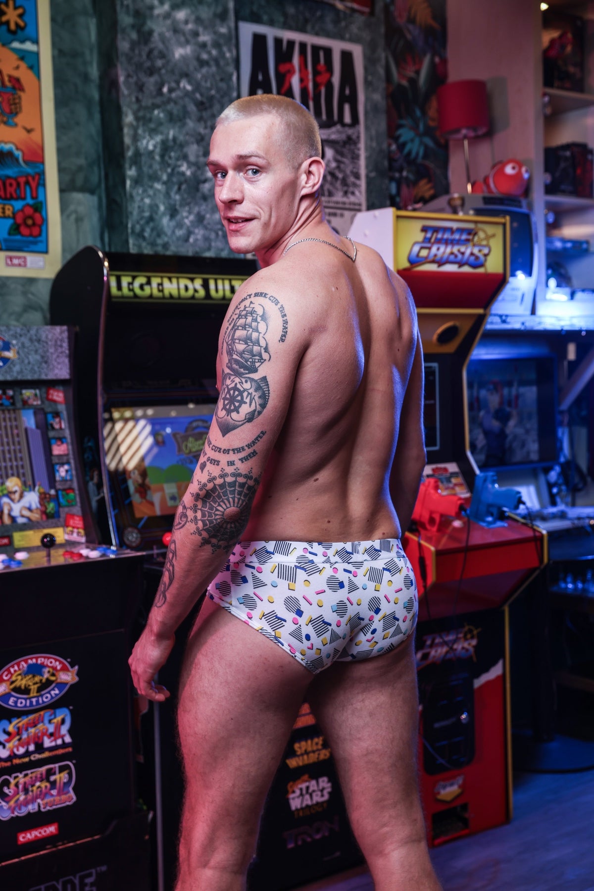 Apex Brief - Poppin